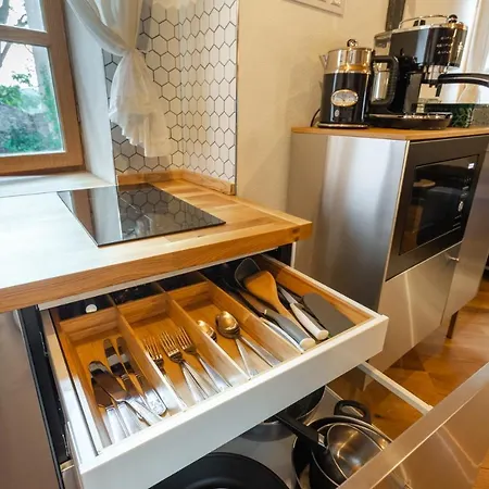No 126 Apartment Loket