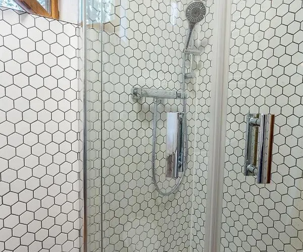 No 126 Apartment *