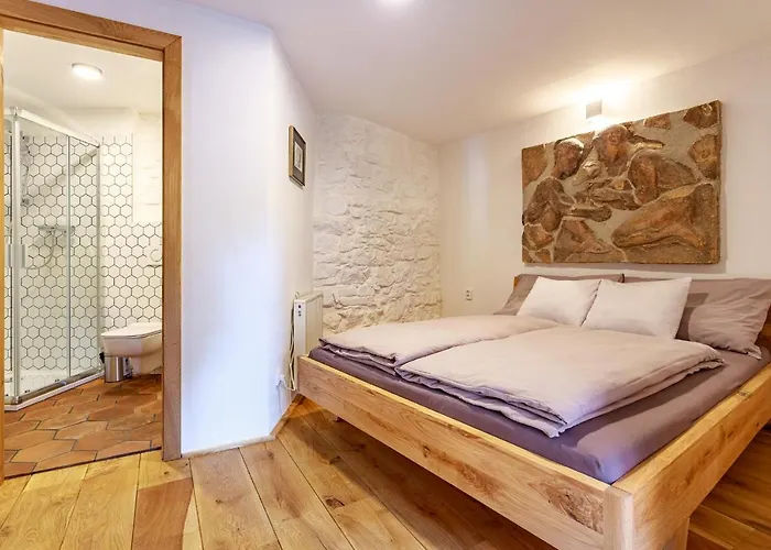 Apartment No 126
